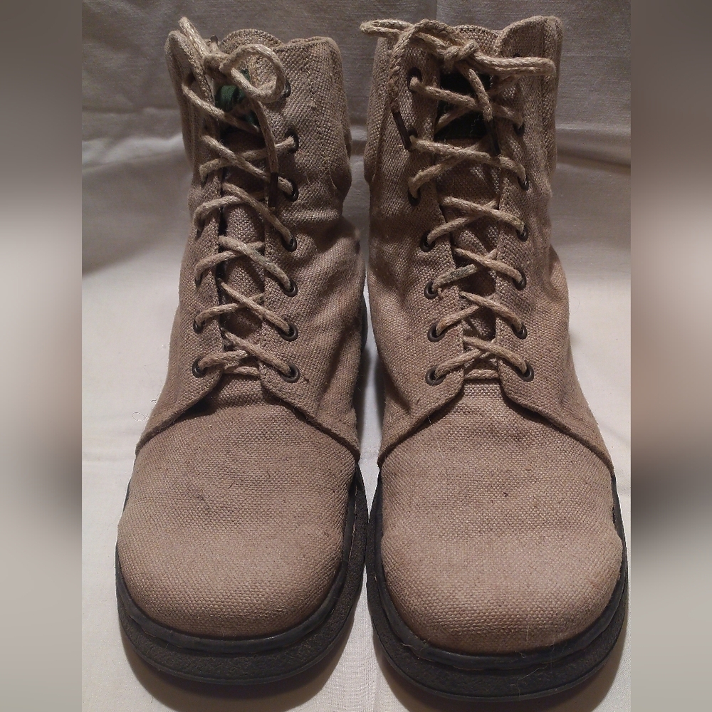 🇷🇴🌿 Ecolution Hemp Size 11 Tan Boots